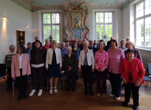Bei einem kleinen Konzert haben wir Frühlingsstimmung ins Herrenhaus gebracht (Haus Hohenbusch, 19.04.2026)